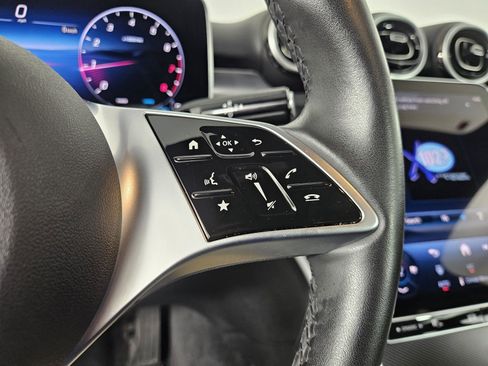 Used 2025 Mercedes-Benz C 300 Sedan image 26