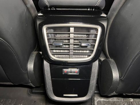 Used 2022 Lincoln Nautilus Reserve w/ Equipment Group 201A image 13