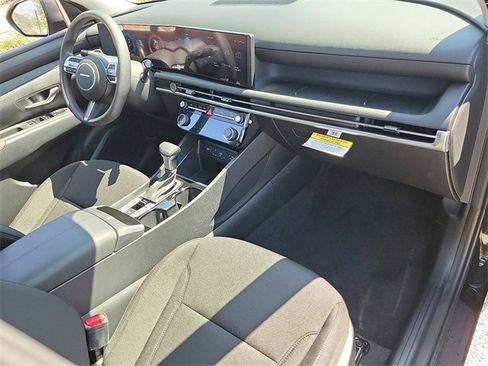 New 2025 Hyundai Tucson SEL image 13