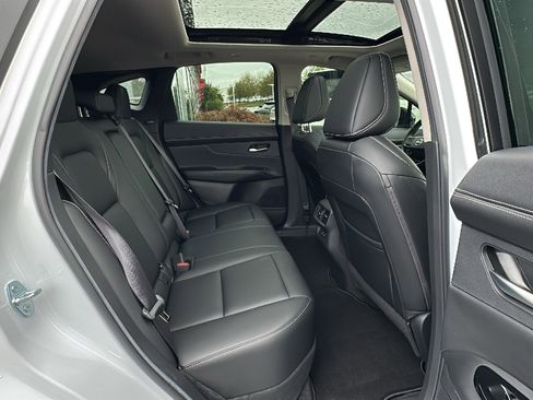 Used 2025 Nissan Murano SL image 25