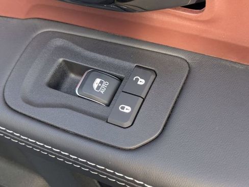 New 2026 RAM 3500 Limited image 33