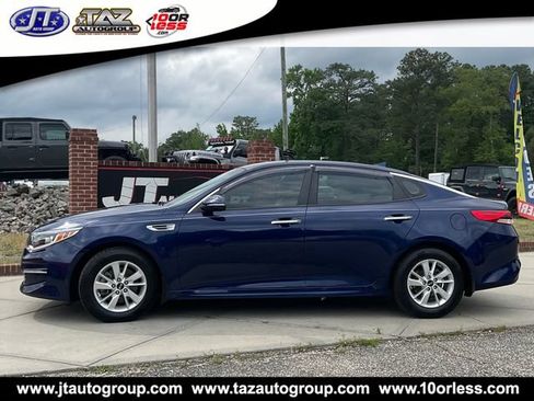 Used 2017 Kia Optima LX w/ Convenience Plus Package FWD image 4