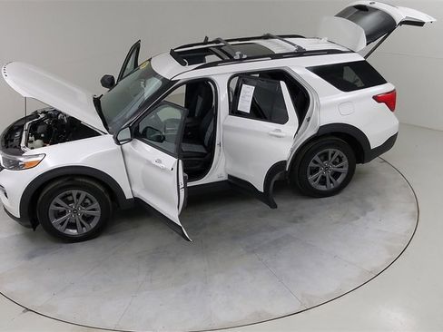 Certified 2023 Ford Explorer XLT w/ Equipment Group 202A image 58