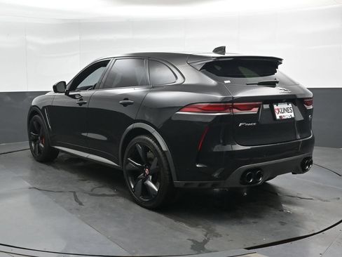 Used 2021 Jaguar F-PACE SVR AWD/4WD image 9