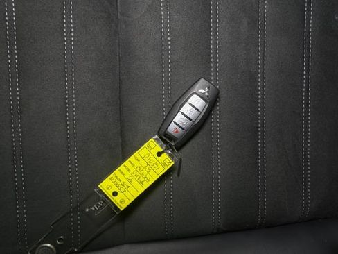 Used 2024 Mitsubishi Outlander SE AWD/4WD image 40