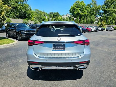 New 2026 Mercedes-Benz GLC 300 4MATIC image 8