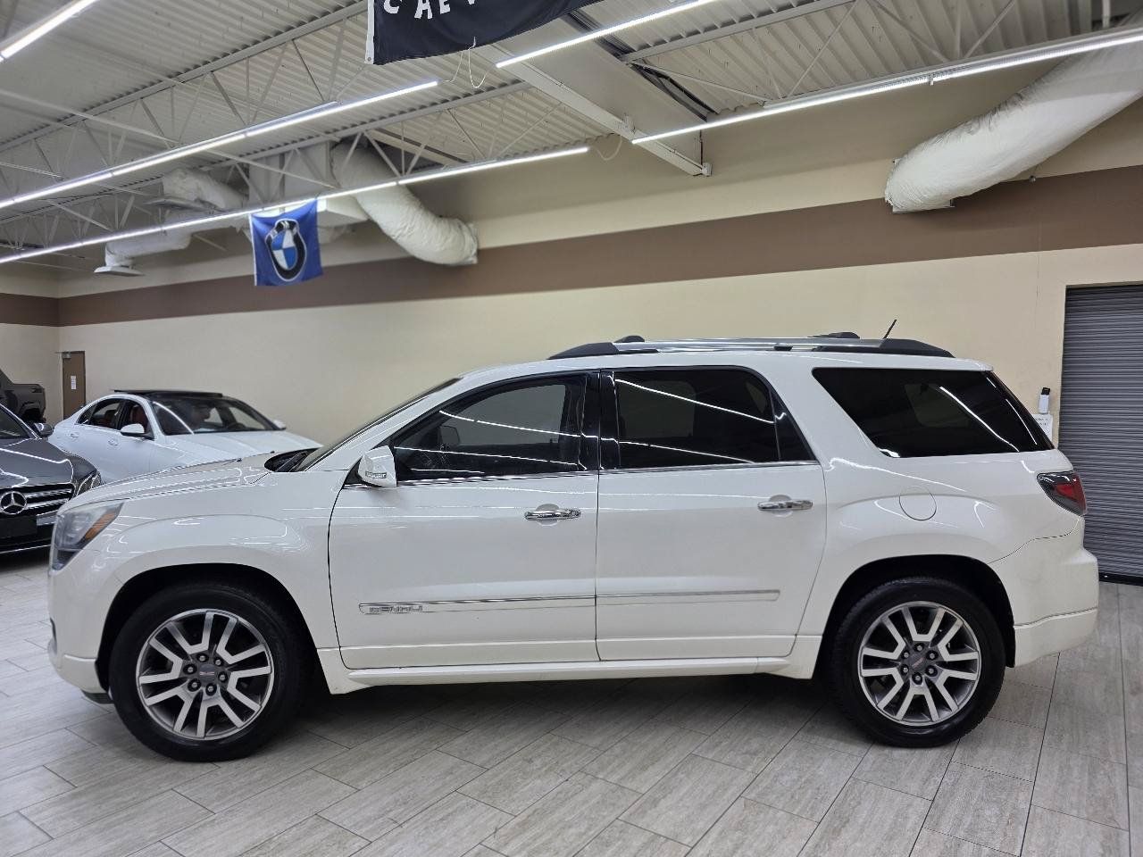Used 2013 GMC Acadia Denali FWD image 9