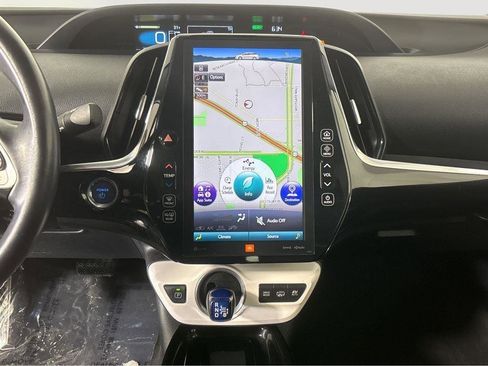 Used 2019 Toyota Prius Prime Advanced image 22
