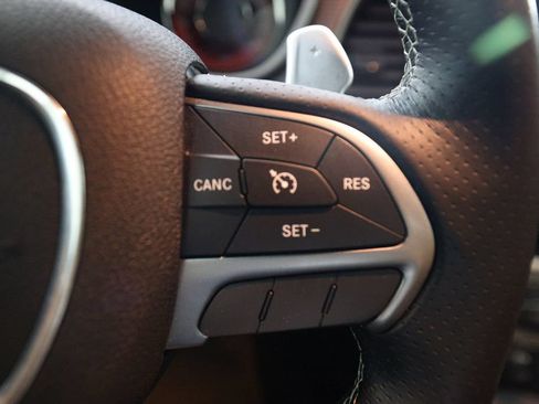 Used 2016 Dodge Challenger SRT Hellcat RWD image 20