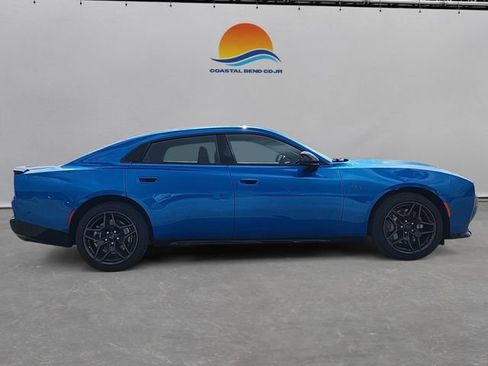 New 2026 Dodge Charger R/T AWD/4WD image 4