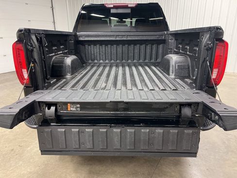 Used 2021 GMC Sierra 1500 SLT w/ SLT Premium Package image 6