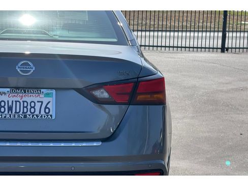 Used 2021 Nissan Altima 2.5 SR FWD image 47