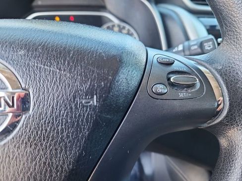 Used 2019 Nissan Murano S image 19