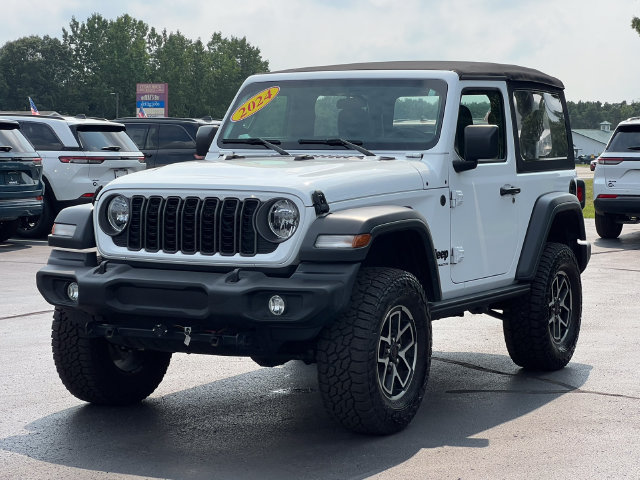 Used 2024 Jeep Wrangler Sport AWD/4WD image 36
