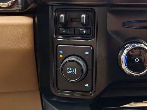 New 2026 Ford F350 Lariat AWD/4WD image 43