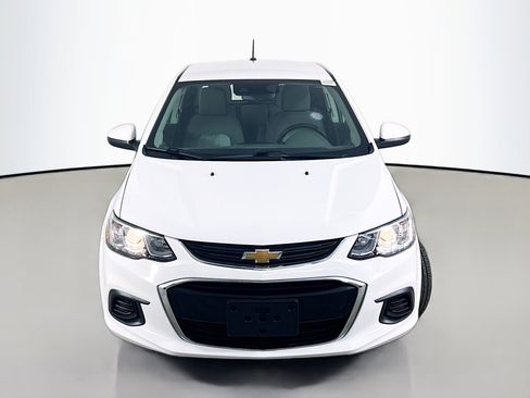 Used 2020 Chevrolet Sonic LT image 2