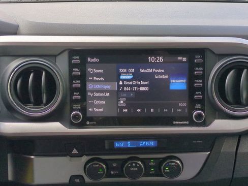 Used 2022 Toyota Tacoma 2WD Double Cab image 17