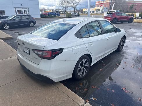 Used 2025 Subaru Legacy Premium image 7