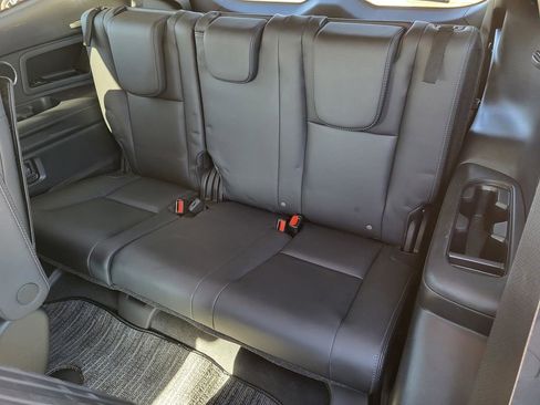 Certified 2024 Subaru Ascent Touring image 17