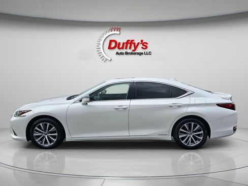 Used 2019 Lexus ES 300h 300h image 16