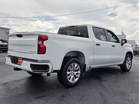 Used 2022 Chevrolet Silverado 1500 Custom RWD image 5