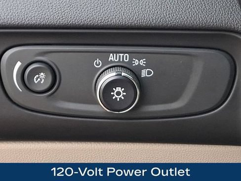 Used 2018 Buick Enclave Premium w/ Experience Buick Package AWD/4WD image 9