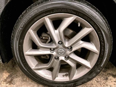 Used 2013 Nissan Sentra SR w/ Driver Pkg image 8