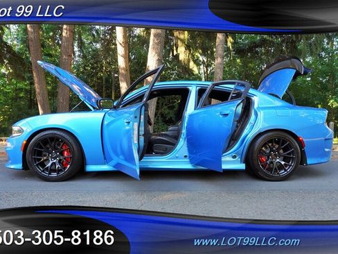 Used 2015 Dodge Charger SRT Hellcat w/ Harman/Kardon Audio Group RWD image 25