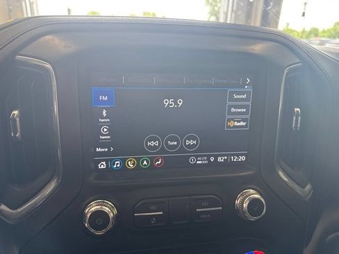Used 2021 GMC Sierra 1500 AT4 w/ AT4 Preferred Package AWD/4WD image 8