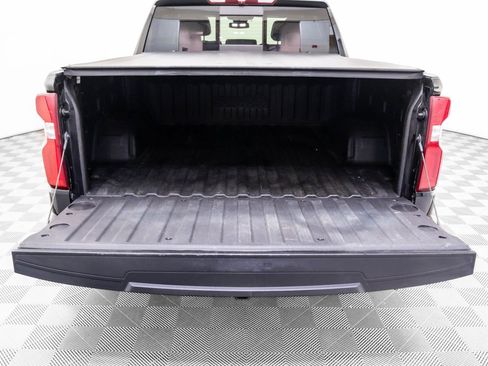 Used 2022 Chevrolet Silverado 1500 High Country w/ Z71 Off-Road Package image 32