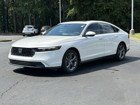 Used 2024 Honda Accord EX image 5