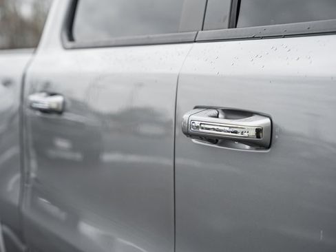 Used 2021 RAM 1500 Laramie image 18