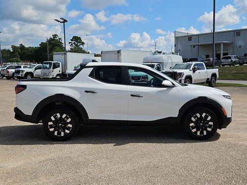 New 2026 Hyundai Santa Cruz SE FWD image 4