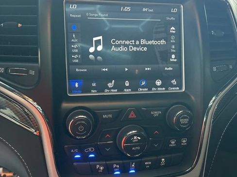 Used 2018 Jeep Grand Cherokee Trackhawk AWD/4WD image 19
