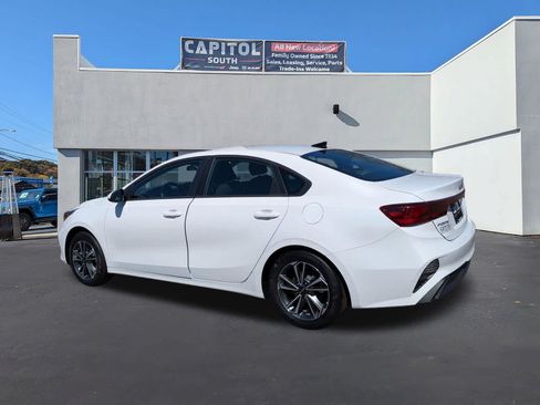 Used 2024 Kia Forte LXS FWD image 4