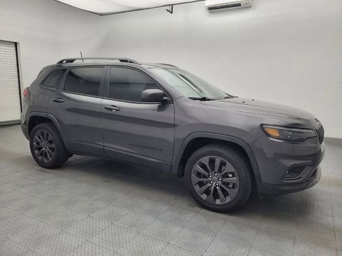 Used 2021 Jeep Cherokee Latitude Lux 80th Anniv w/ Quick Order Package 26U 80TH FWD image 11