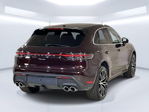 Certified 2026 Porsche Macan AWD/4WD image 7