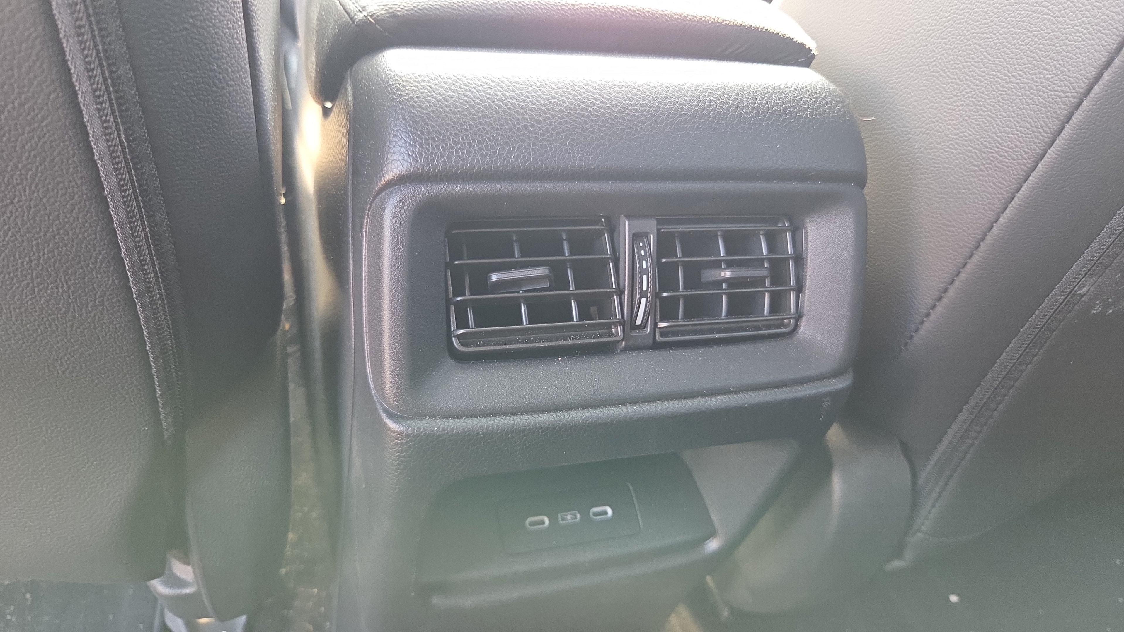Used 2024 Honda CR-V EX-L image 14