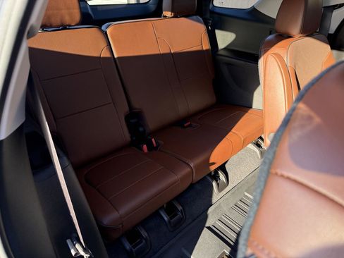 Used 2019 Chevrolet Traverse High Country w/ LPO, Floor Liner Package image 27