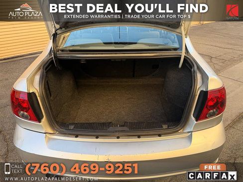 Used 2005 Saturn L-Series L300 FWD image 36