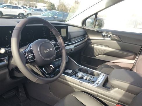 New 2026 Kia Carnival SX image 14