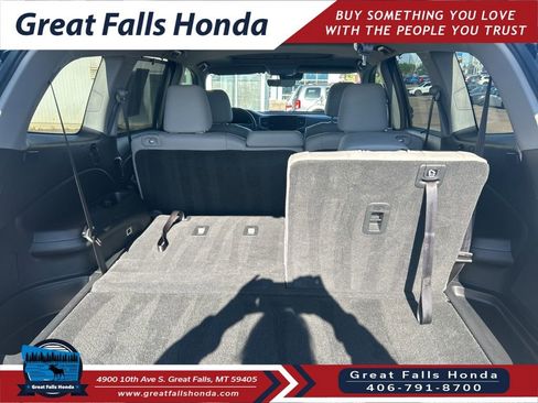 Used 2022 Honda Pilot Black Edition image 8