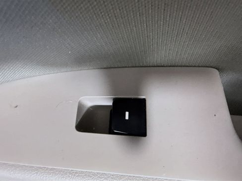 Used 2018 Hyundai Elantra Value Edition image 31