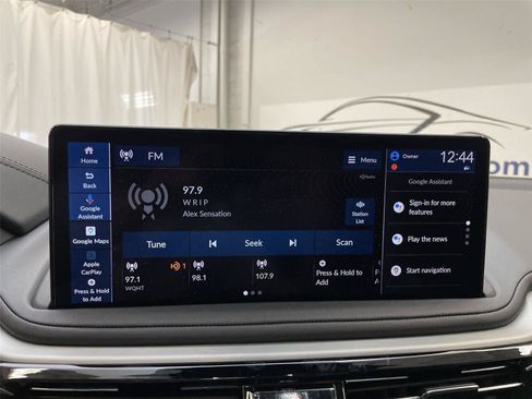 Used 2026 Acura MDX w/ Technology Package AWD/4WD image 17