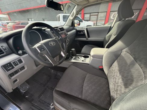 Used 2010 Toyota 4Runner Limited image 11