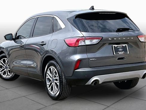 Used 2022 Ford Escape SEL w/ Technology Package FWD image 12