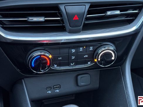 Used 2024 Buick Encore GX Sport Touring w/ Experience Buick Package image 24