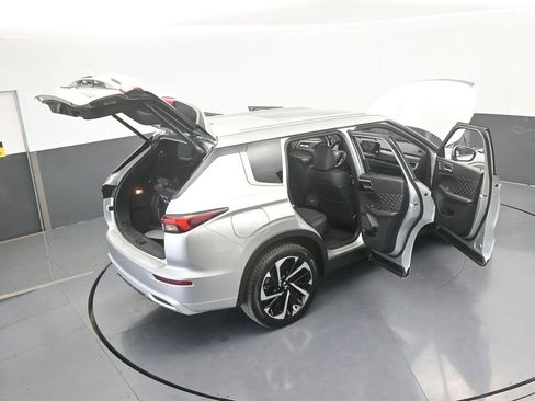 New 2025 Mitsubishi Outlander SEL image 78