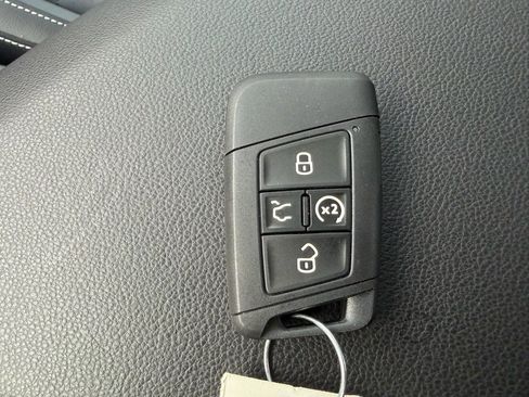 New 2026 Volkswagen Jetta SE image 35