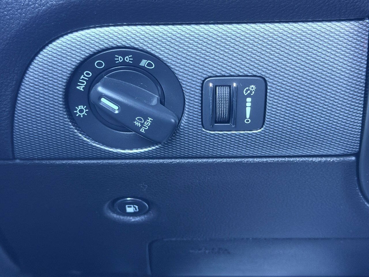 Used 2020 Dodge Durango GT AWD/4WD image 43